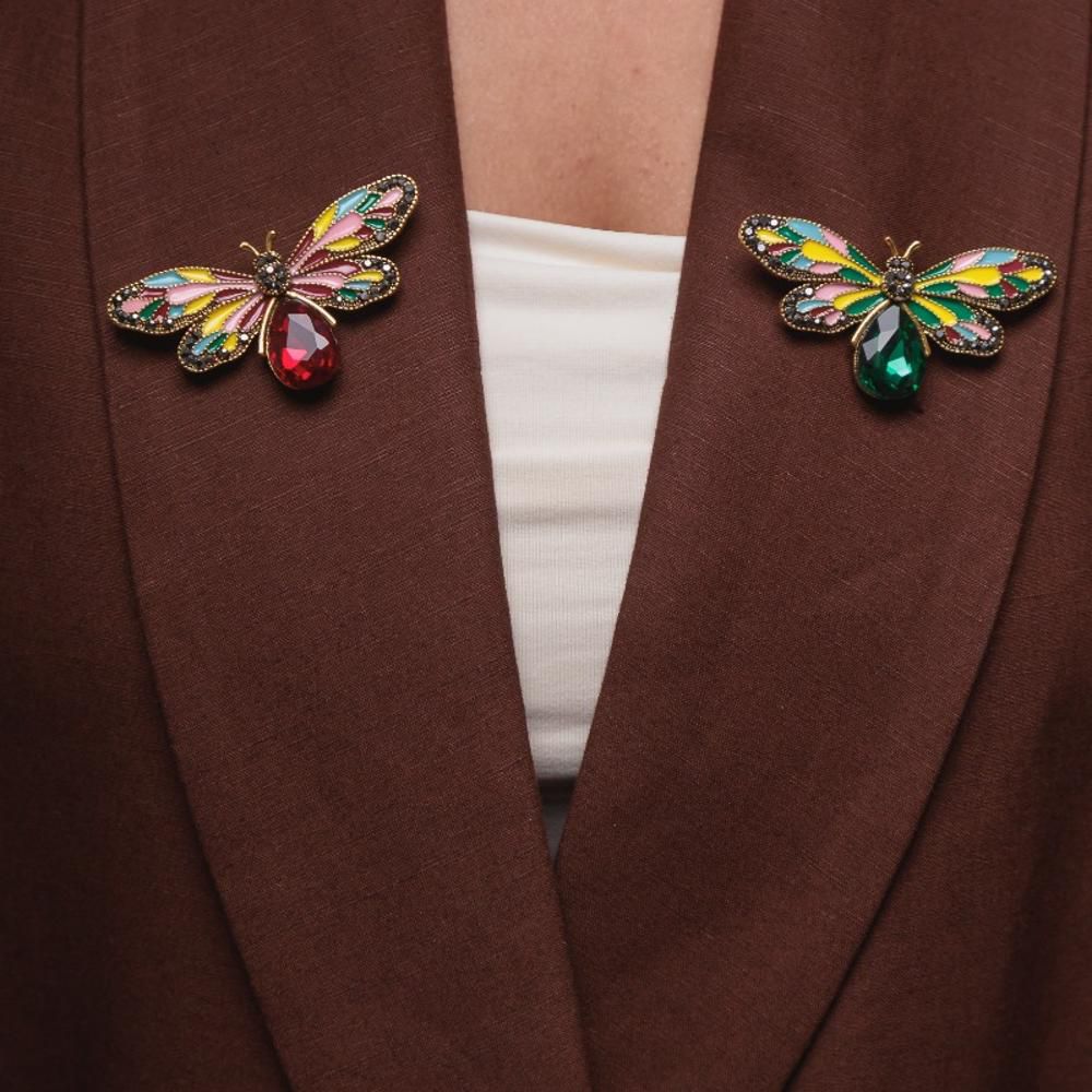 Broches