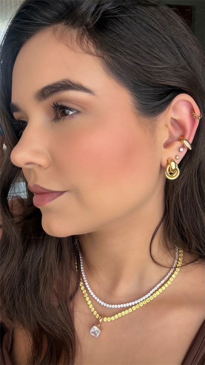 Brinco Serena Pequeno Ouro